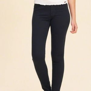 HOLLISTER navy super skinny jean